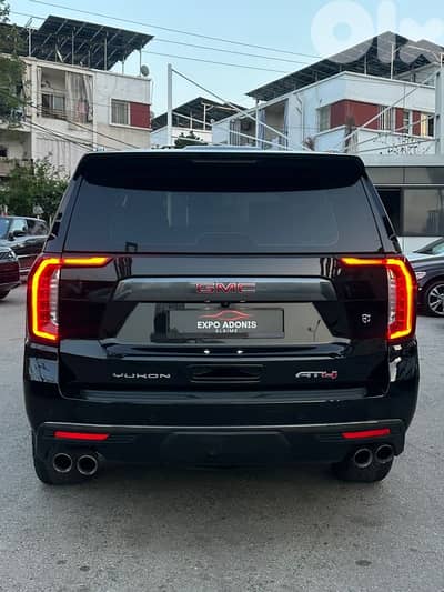 GMC Yukon 2022 AT4 like new 40k km only!
