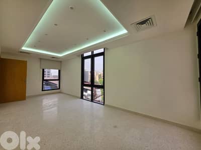 L20987 - High-End Finishing Office For Rent in Hazmieh