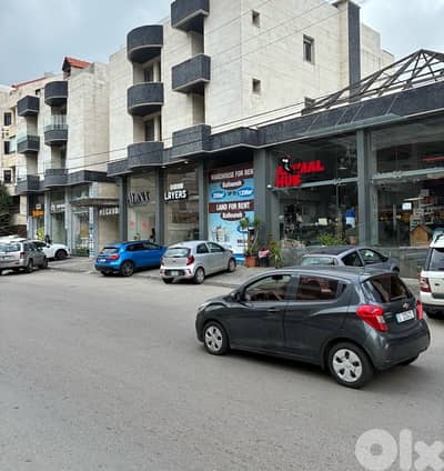 shop for rent in Ballouneh on Main Street