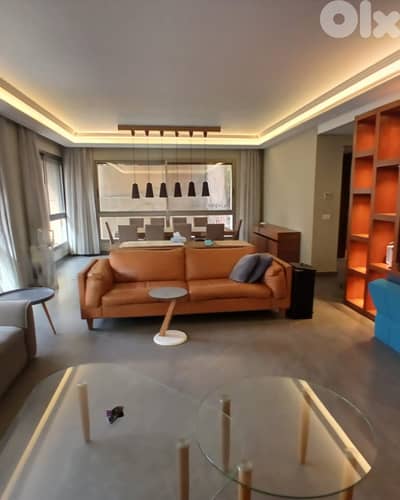 ZE26-5041 Apartment for Sale – Tallet El Khayat, Beirut | 210m²
