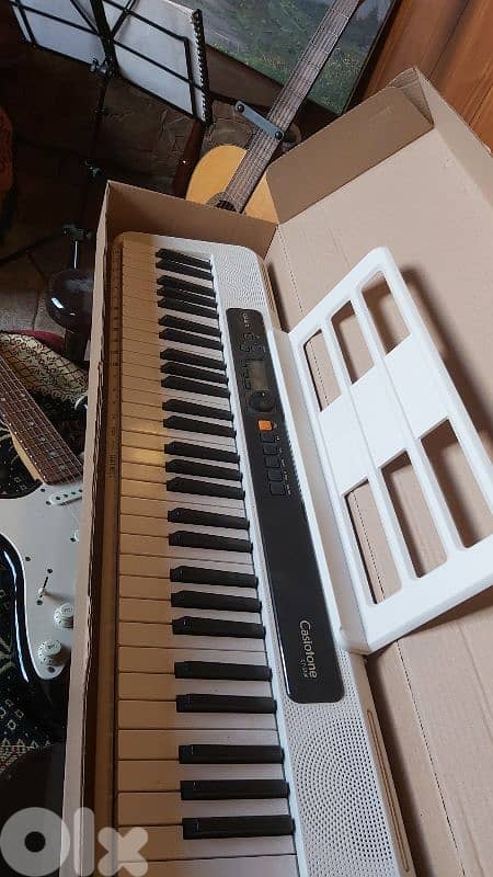 casiotone CTS 200 0