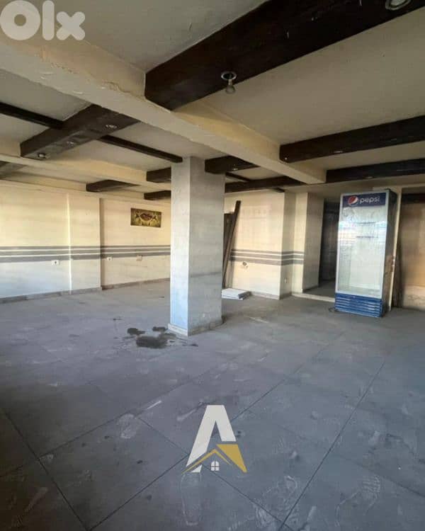 300 SQM Shop In Dora In A Prime & Highly Active Commercial Area 0