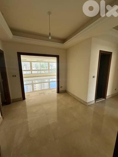 Luxurious Aaprtment For Sale In Ramlet El Bayda