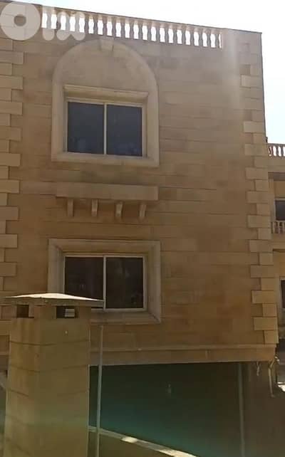 قصر للبيع في بتخنيه حمانا palace for sale in hamena