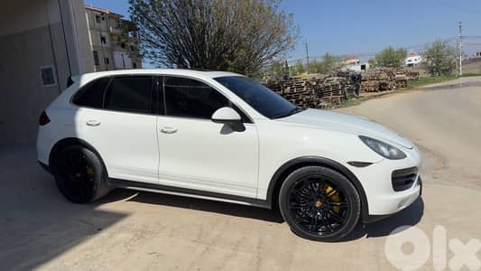 Porsche Cayenne 2011