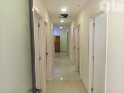 210 Sqm Office For Rent In Zalka مكتب للاجار في الزلقا