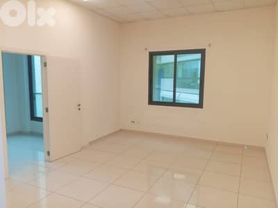 450 Sqm Office For Rent In Zalka مكتب للاجار في الزلقا