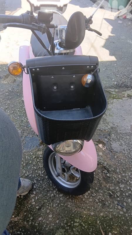 Electric moto color pink 2