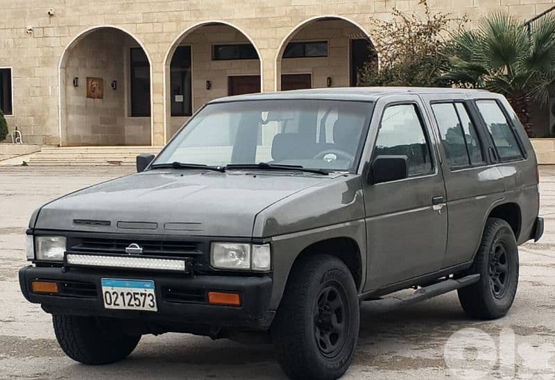 Nissan Pathfinder 1993 0