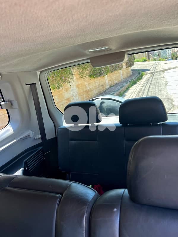 Mitsubishi Montero LTD 2001 0