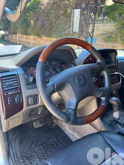 Mitsubishi Montero LTD 2001