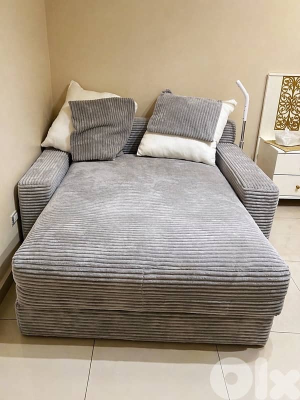 grey sofa 0