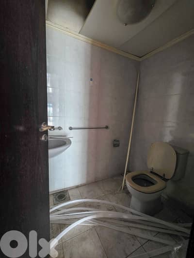 58 SQM Good Location Shop/Office in Mazraat Yachouh, Metn