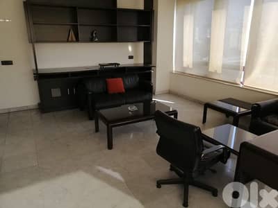 office for sale in furn el chebek مكتب للبيع في فرن الشباك
