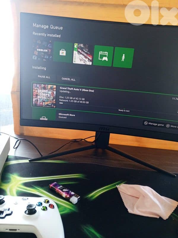 Xbox one s 1tb with 3 games 0