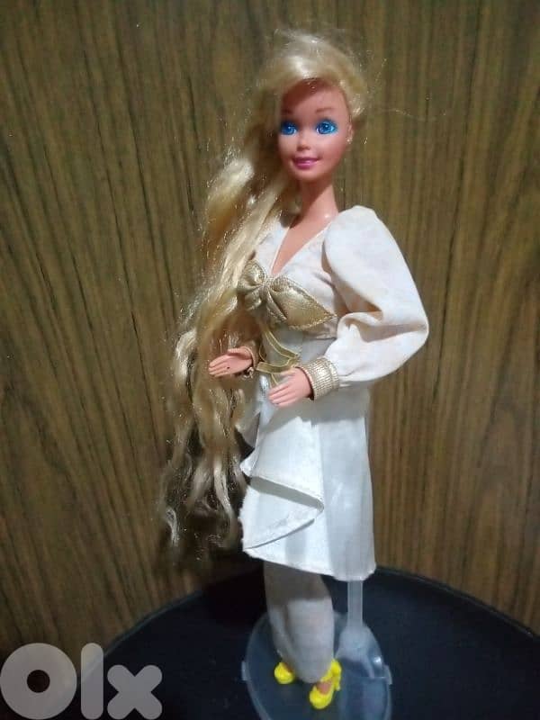 HOLLYWOOD HAIR Barbie Mattel 1992 vintage wearing As new doll=38$ 5