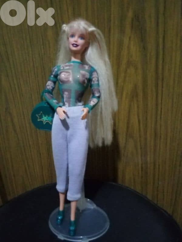 HOLLYWOOD NAILS Barbie Mattel99 great doll+Own wears+Own shoes+own bag 5
