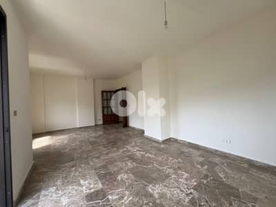 RWK282RM - Apartment for Sale in Ain El Rihaneh with Sea View
