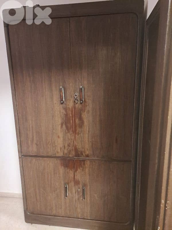 closet خزانة 0
