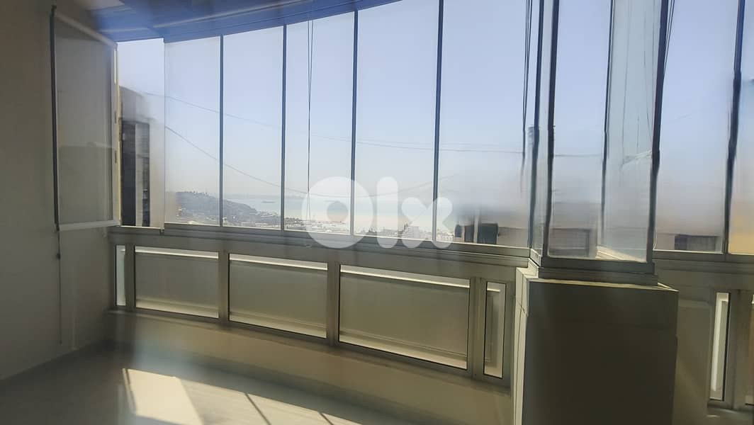 RWK165MF - Maintained apartment for rent in Adonis 0