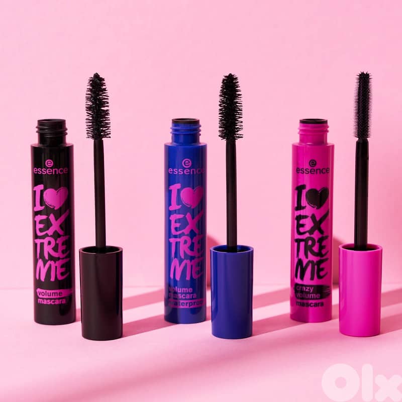 Essence I LOVE EXTREME crazy volume mascara 8