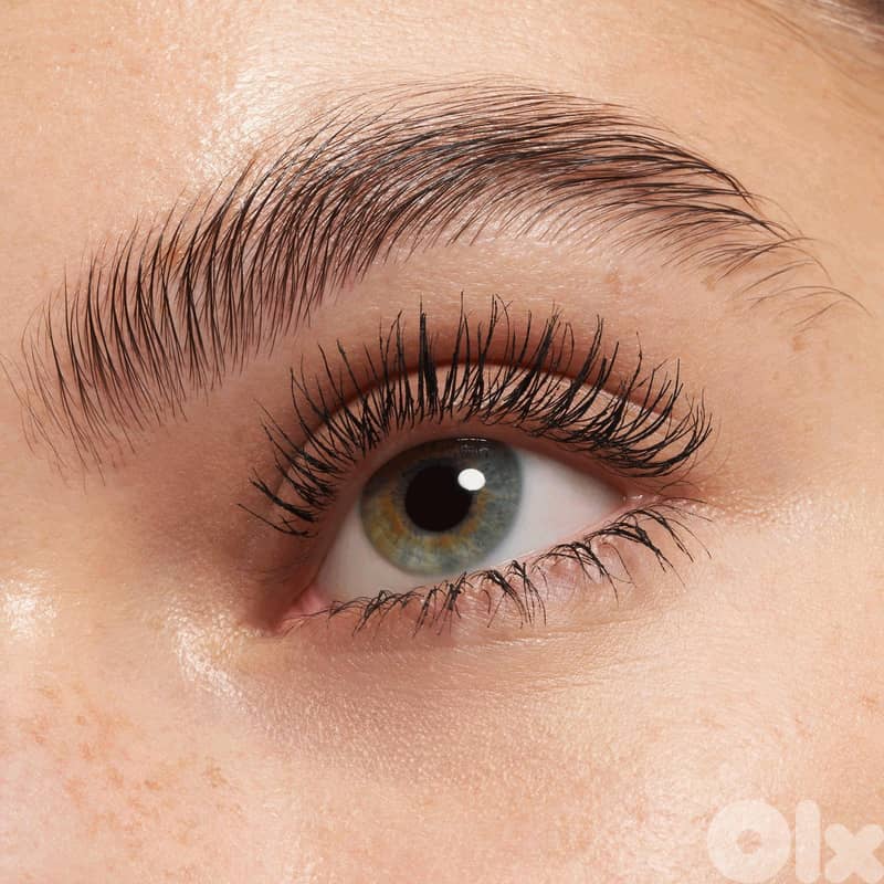 Essence Lash PRINCESS false lash effect mascara 6