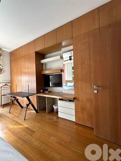 400 Sqm Apartment with 2 Terraces in Downtown