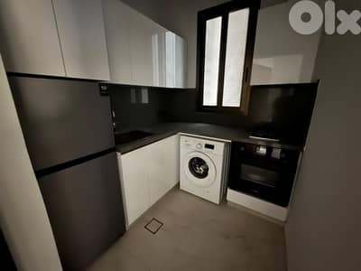 L21026 - Furnished One Bedroom Apartment For Rent in Hamra, Ras Beirut