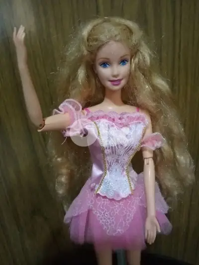 Barbie THE NUTCRACKER CLARA Mattel 2001 rare As new doll=36$