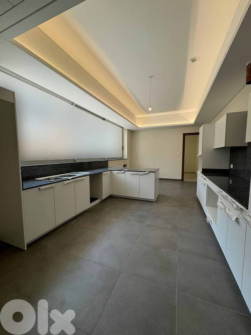 PROJECT UNDER CONSTRUCTION IN AIN EL MRAISSEH | SEA VIEW | AM-197 0