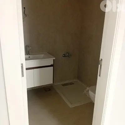 Apartment for sale in Caracas 950,000$ شقة للبيع في رأس بيروت