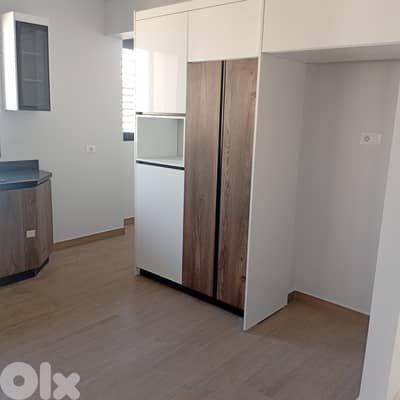 Apartment for sale in Caracas 950,000$ شقة للبيع في رأس بيروت