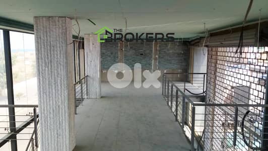 showroom for Sale in Khaldeh صالة للبيع في خلدة