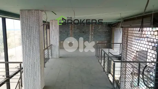 showroom for Sale in Khaldeh صالة للبيع في خلدة