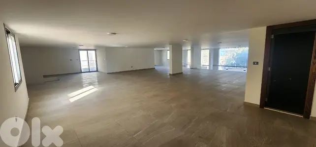GMC210AJ Showroom for sale in Beit Mery - صالة عرض للبيع في بيت مري