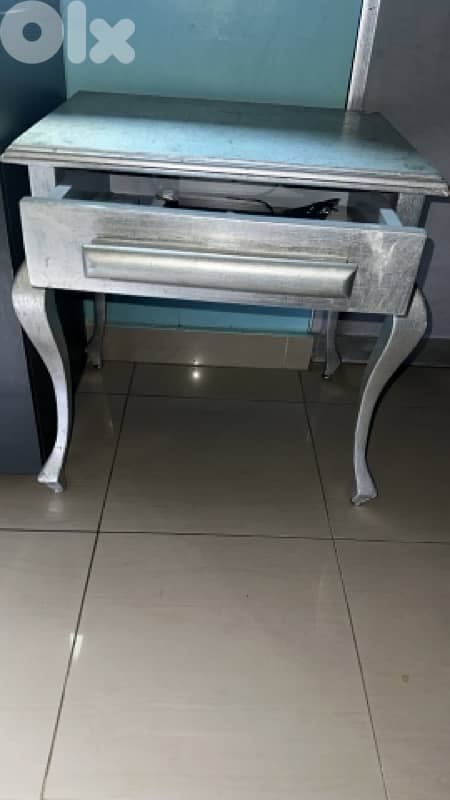 night stand wood with drawer 0