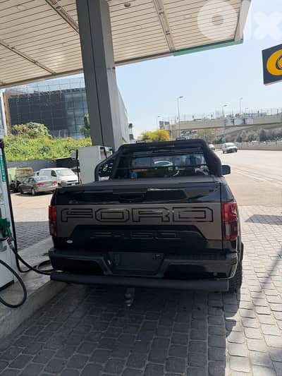 Ford F150 lariat 2018 one of 3 in Lebanon