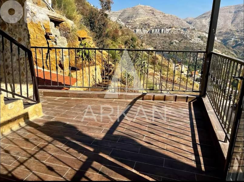 Chalet for Sale in Faraya - شاليه للبيع في فاريا 12