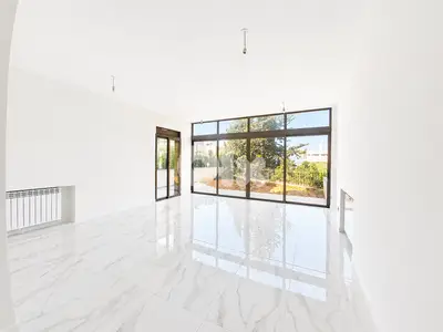 Brand New Apartment with Spacious Garden – Dbayeh
