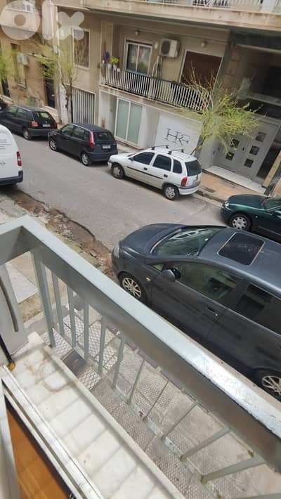 Prime Location Apartment in Athens - High Rental Potential