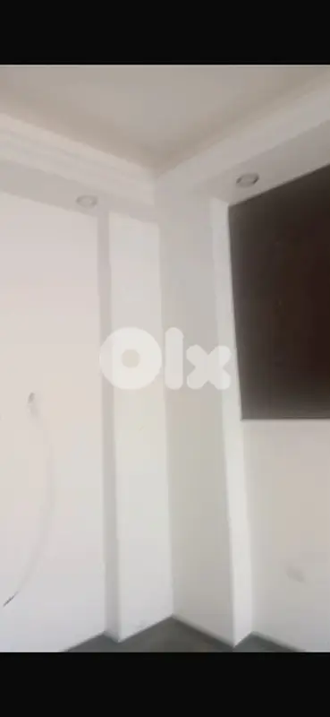 80m 3Rooms Office sale Hamra Makdessi strt Beirut