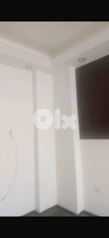 80m 3Rooms Office sale Hamra Makdessi strt Beirut 0