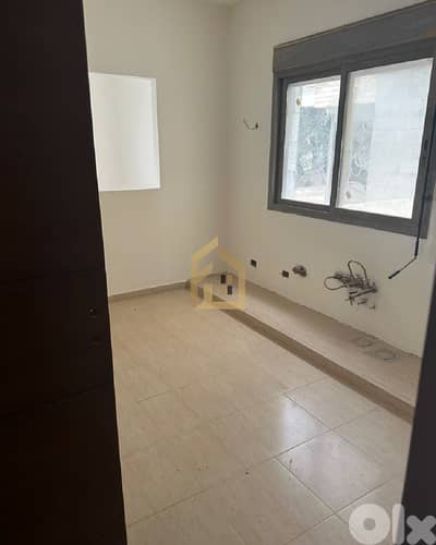 Apartment for sale in Ballouneh RKKG30 شقة للبيع في بلونة