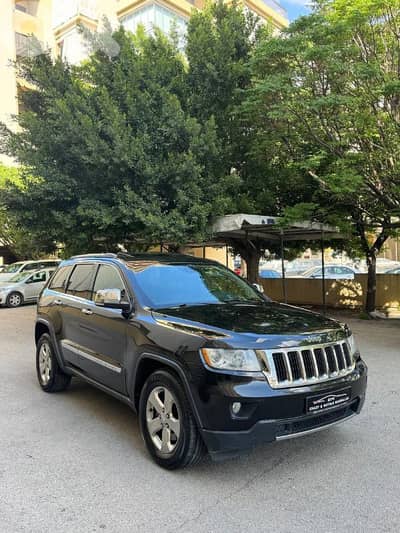 Jeep Grand Cherokee 2011 V8 4x4