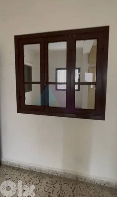 "Prime Location" 2 bedroom apartment 4sale in Mazraa - Beirut- المزرعة