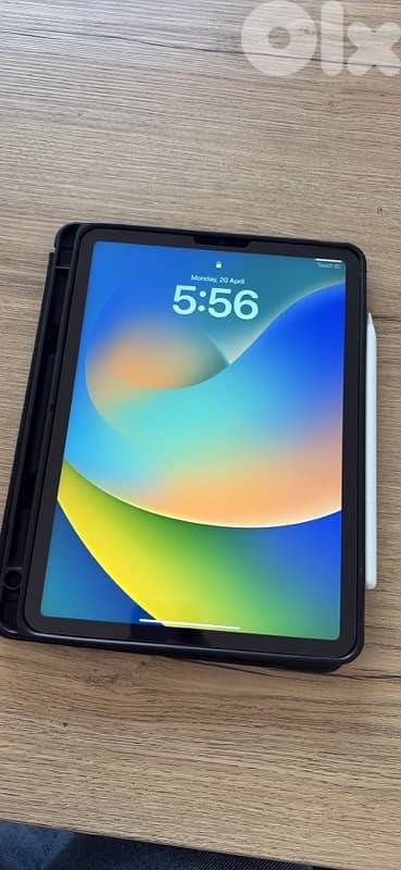 Ipad Air 5th Generation with Apple Pencil 2nd generation model A2051 0