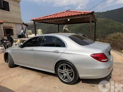 E300 model 2017 (ajnabiyi clean car 90,000 miles) jdiiiidii