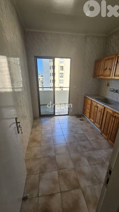 Bright Apartment in Dekwaneh – City Rama dek0387dpst