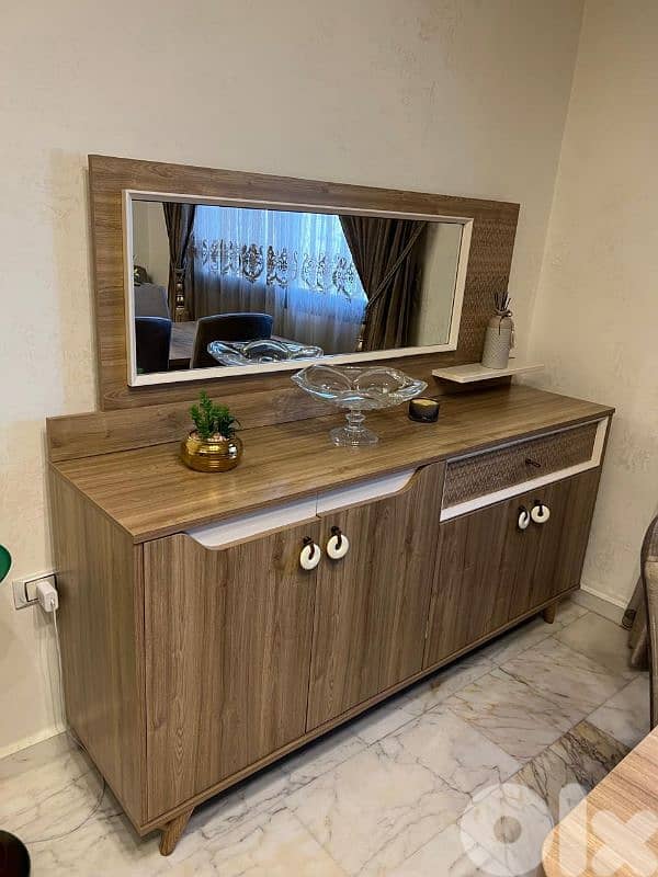 dinning room 0