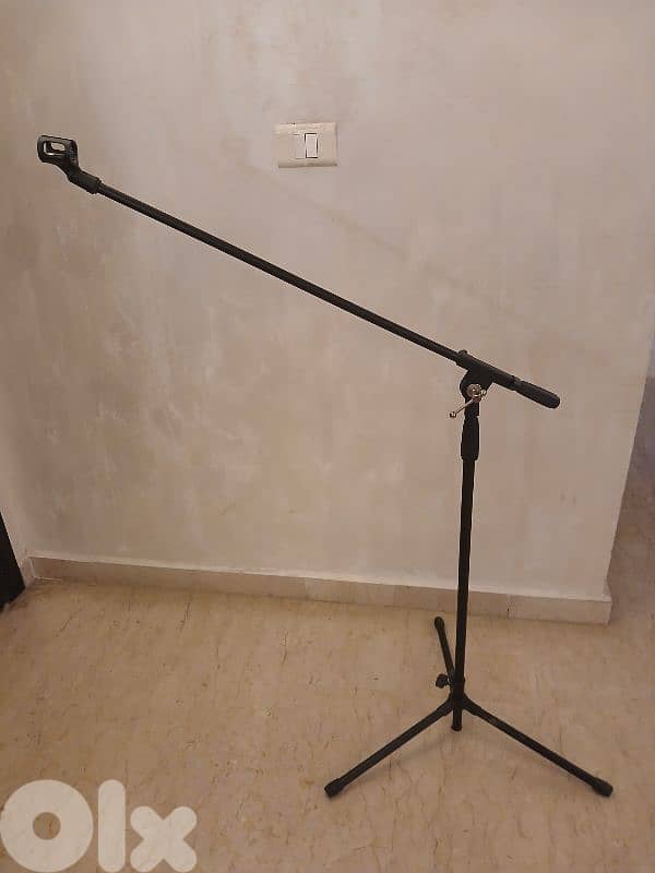 Classic microphone stand. 0